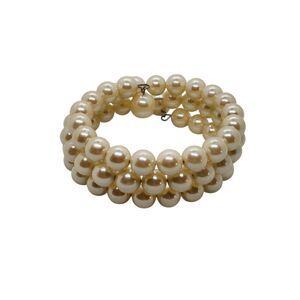 Vintage Faux Pearl Memory Wire Triple Wrap Bracelet 8mm Ivory Colored Pearls